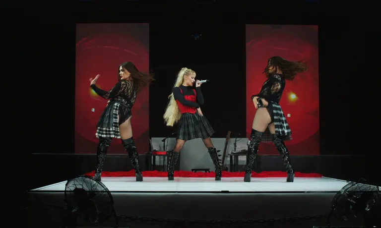 Tiia Kasurinen: ONSTAGE - The Concert