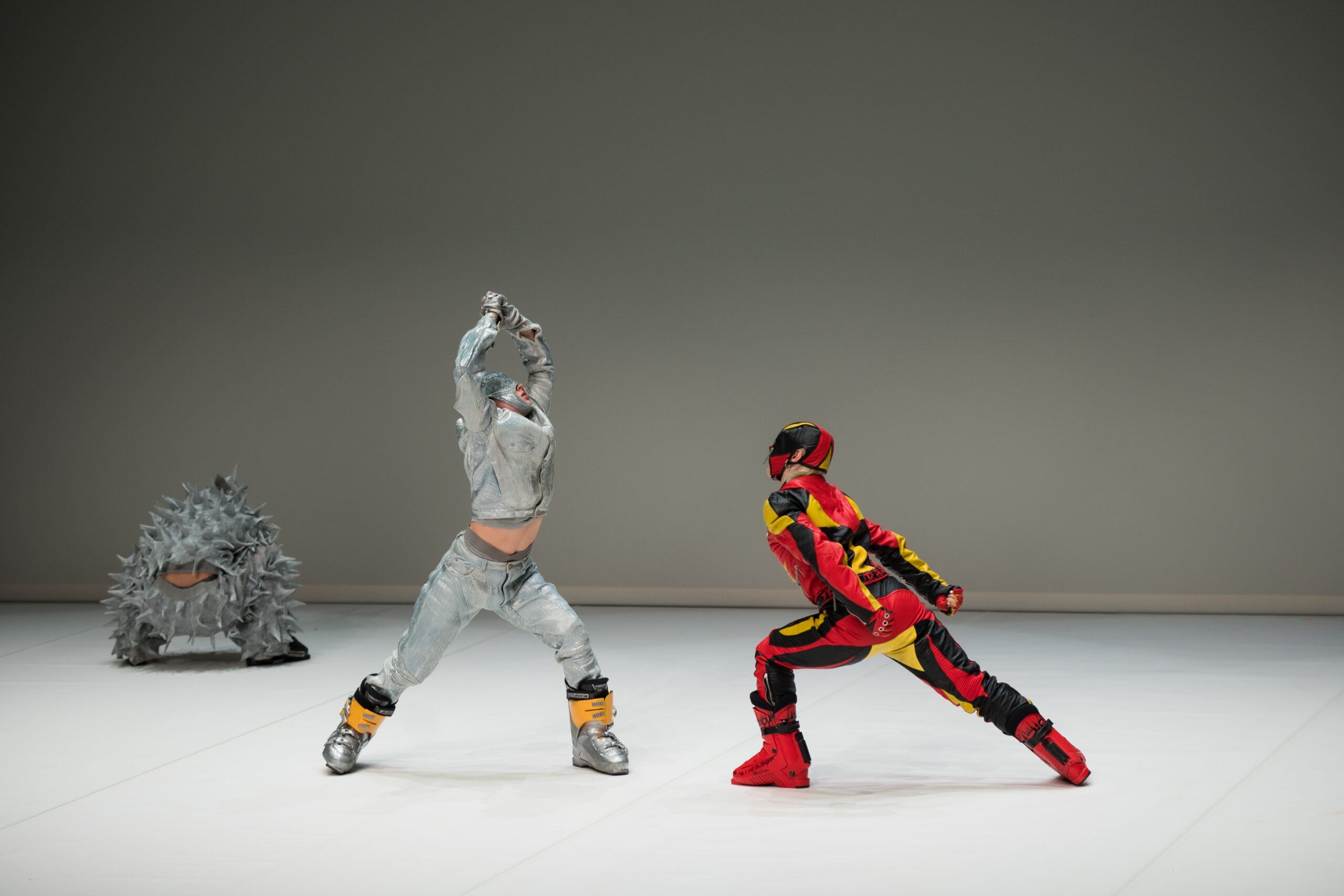 Tiia Kasurinen: BIRDS OF PARADISE Dansé Elargie