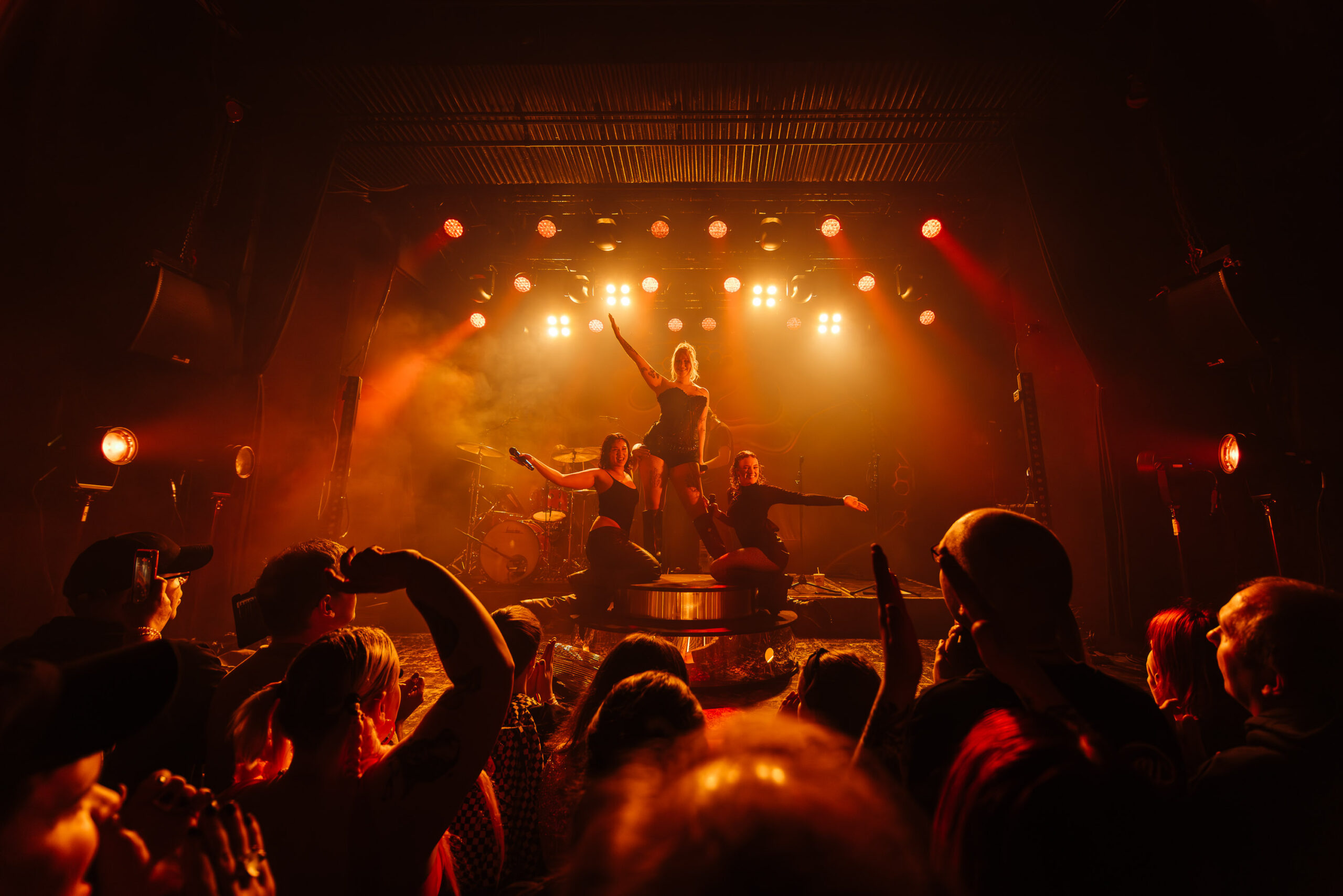 Evelina - Honey Tour